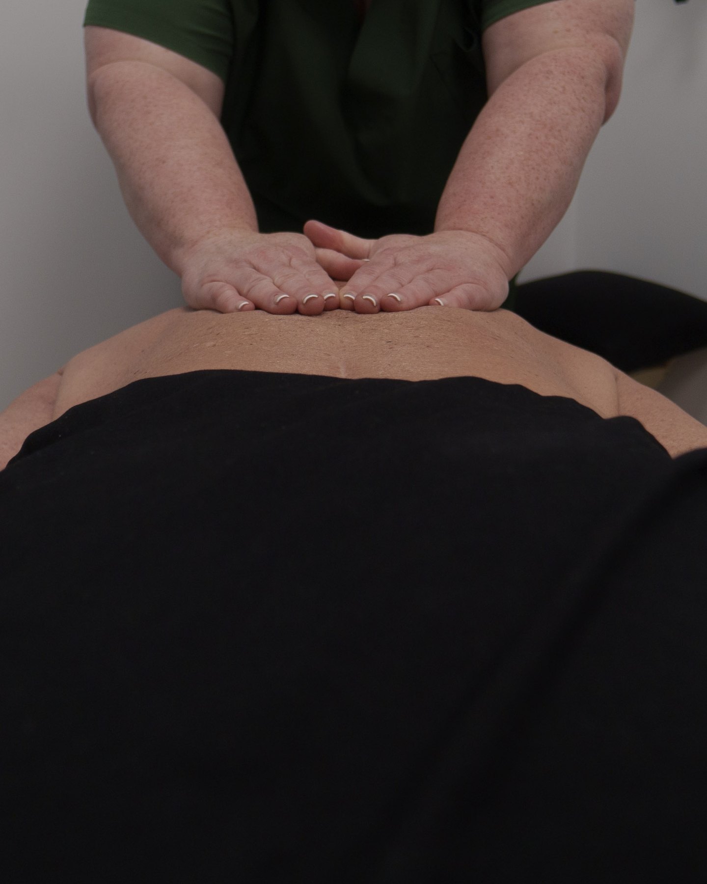 Massage therapy for a soft tissue back injury at Car Accident Doctors Group in Lighthouse Point, FL