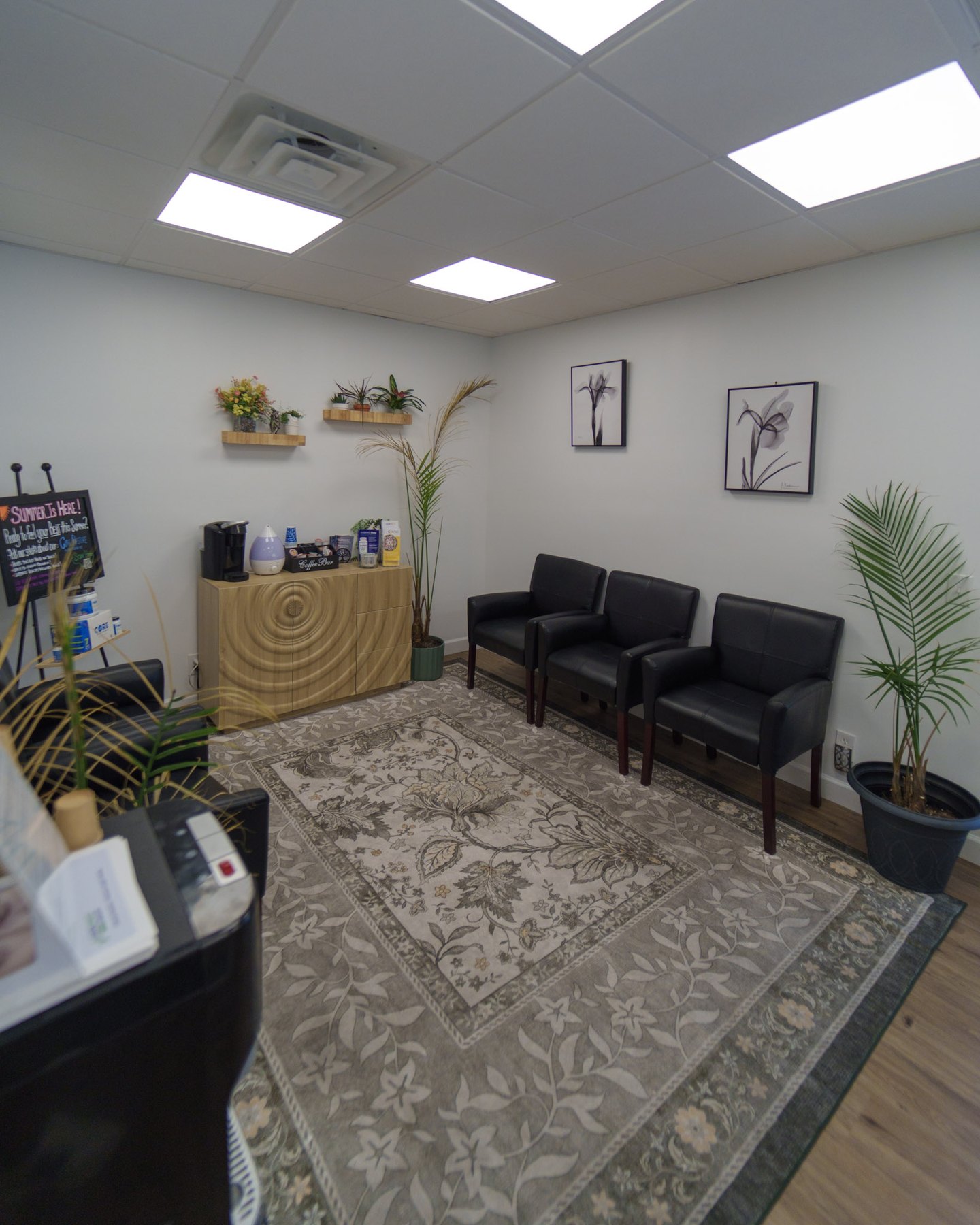 The waiting room at Car Accident Doctors Group, 3320 N Federal Hwy #107, Lighthouse Point